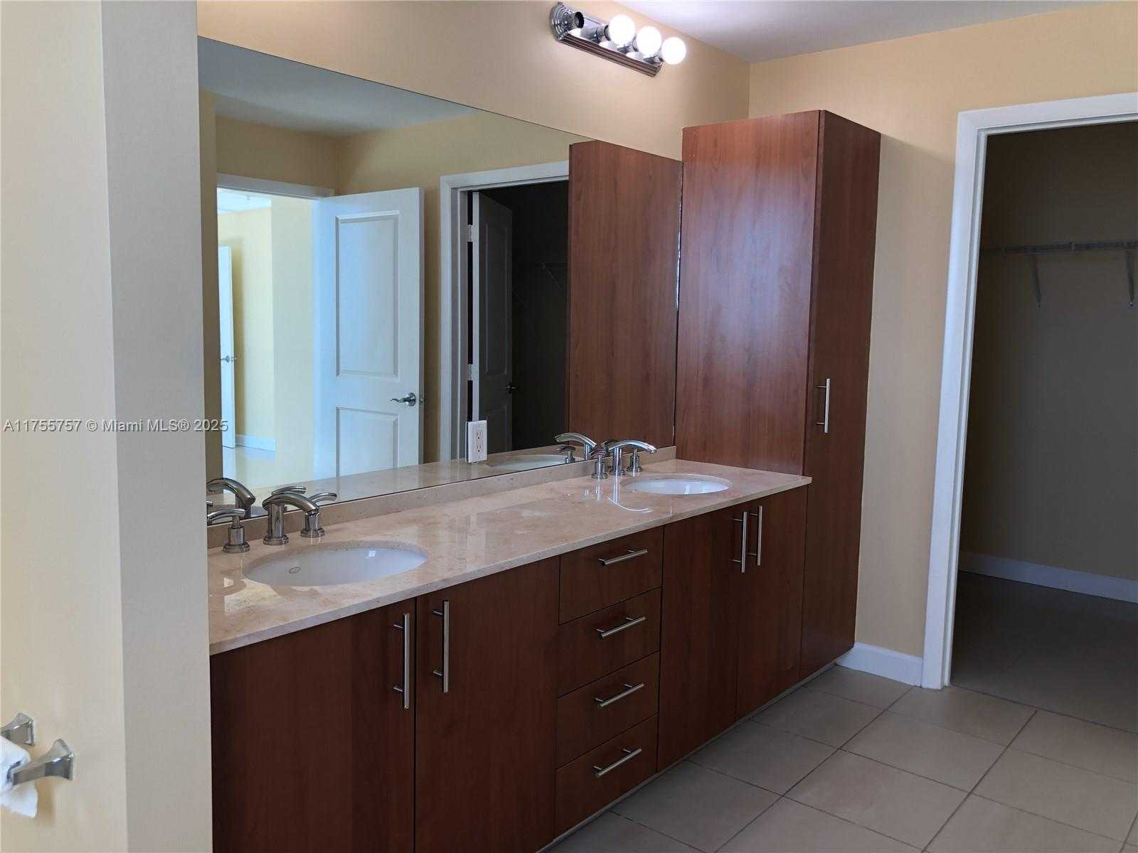 Small Image of 1945 SOUTH OCEAN DR #2103, Hallandale Beach Number 16