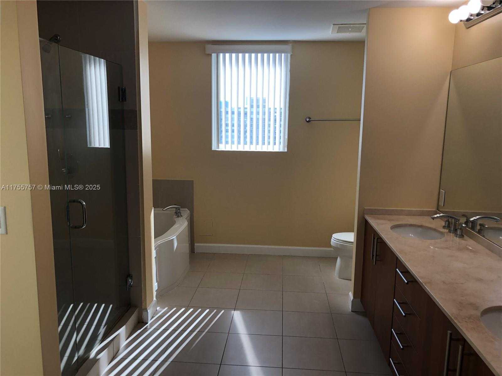 Small Image of 1945 SOUTH OCEAN DR #2103, Hallandale Beach Number 20