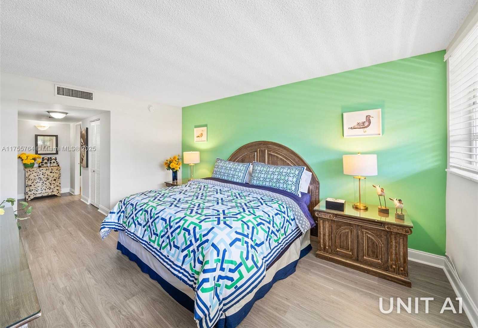 Small Image of 13131 IXORA CT #A-1, A-2, A-3, North Miami Number 18