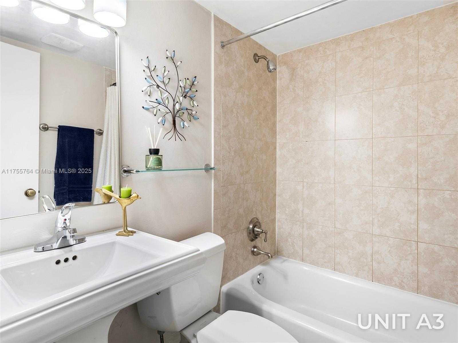 Small Image of 13131 IXORA CT #A-1, A-2, A-3, North Miami Number 24