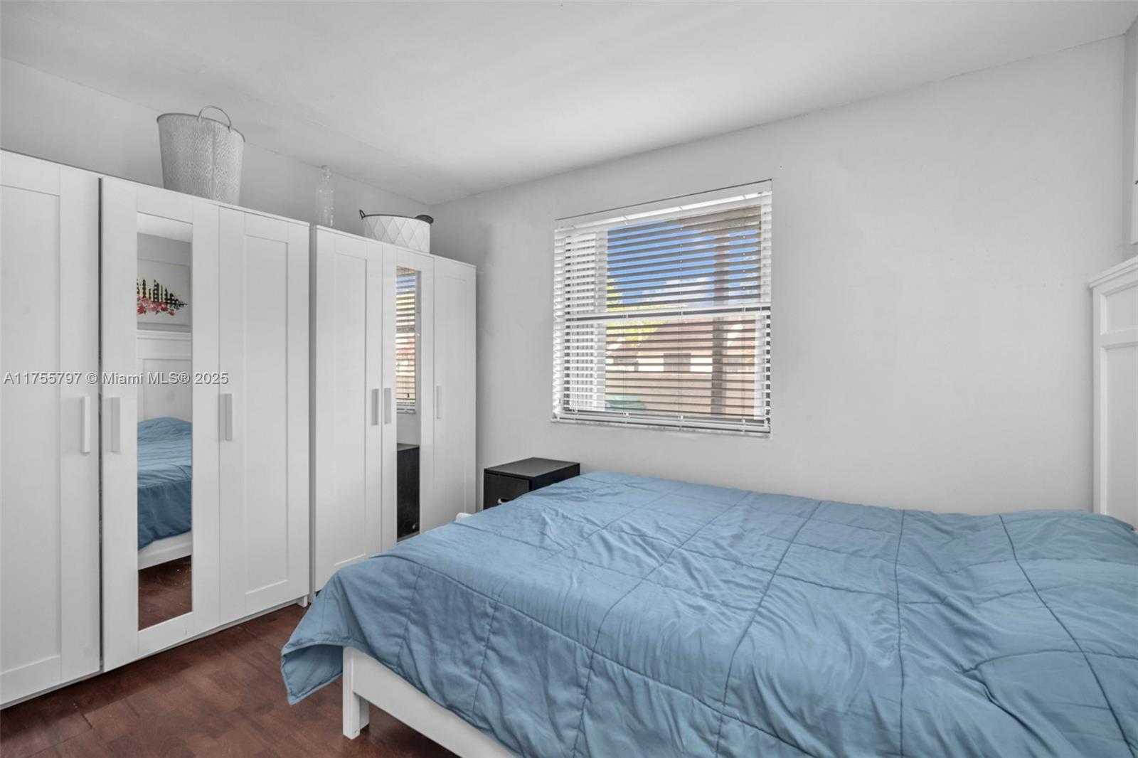 Small Image of 13350 SOUTH WEST 88TH TER #B, Miami Number 20