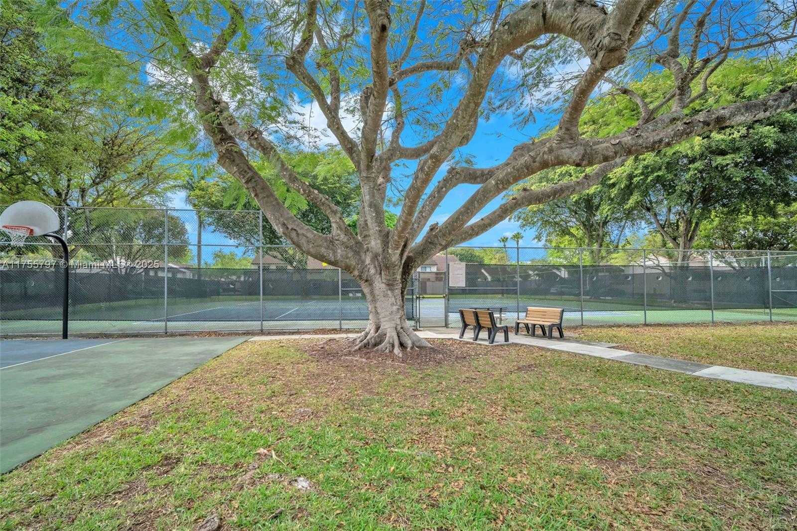 Small Image of 13350 SOUTH WEST 88TH TER #B, Miami Number 37