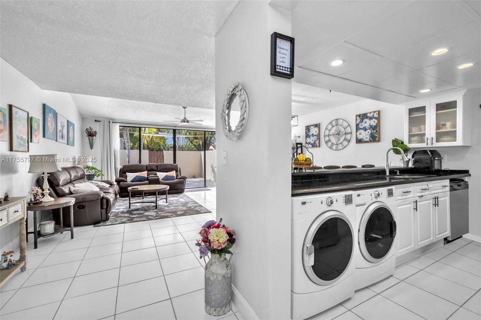 Small Image of 13350 SOUTH WEST 88TH TER #B, Miami Number 9