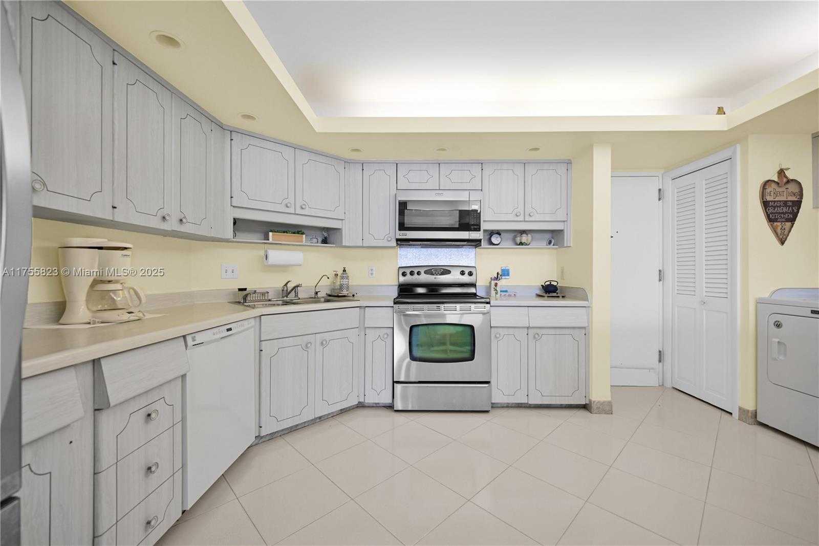 Small Image of 4100 GALT OCEAN DR #1808, Fort Lauderdale Number 27