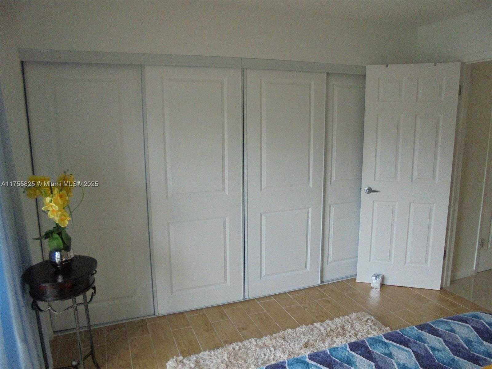 Small Image of 400 BRIGHTON J #400, Boca Raton Number 14