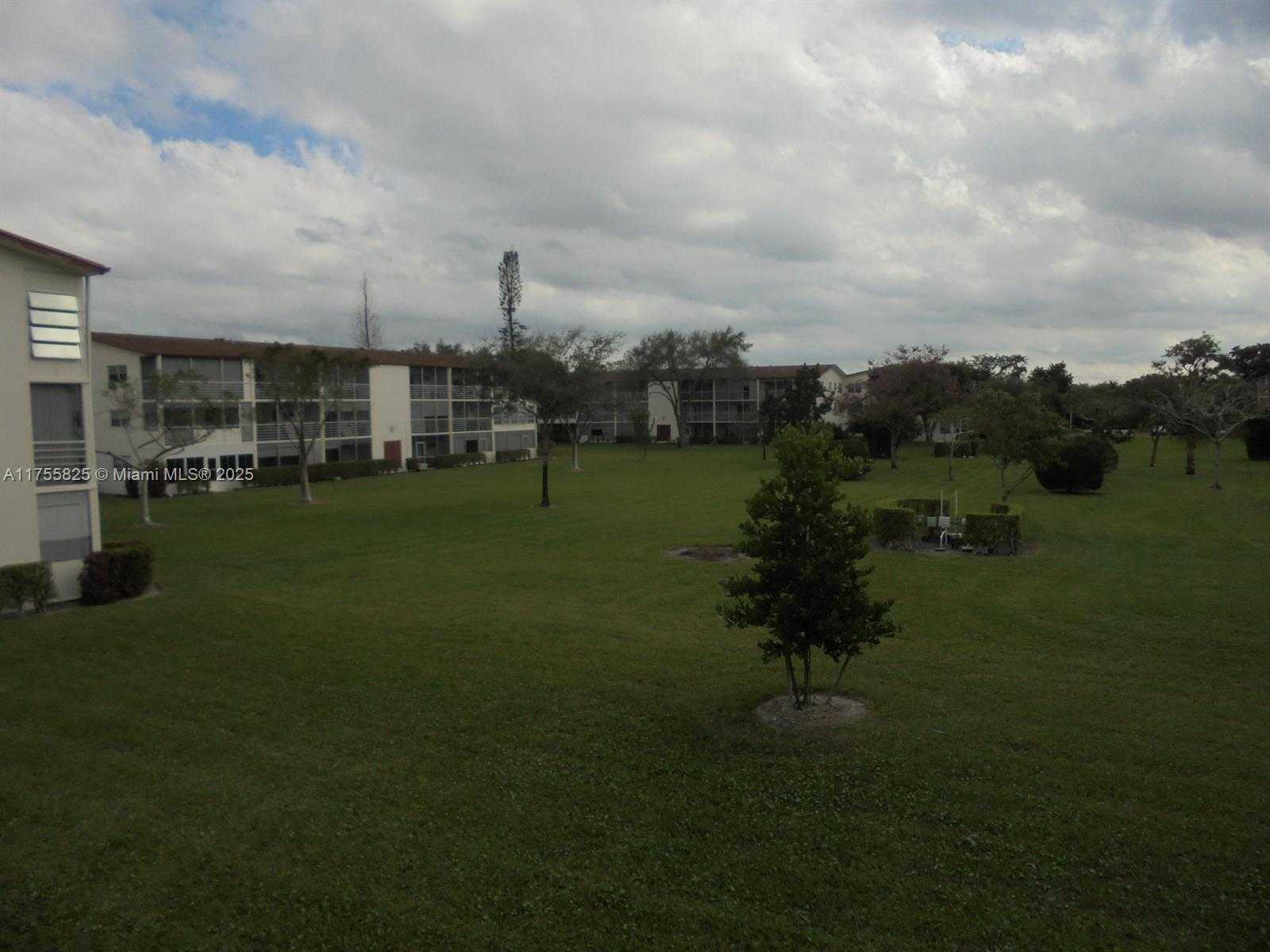 Small Image of 400 BRIGHTON J #400, Boca Raton Number 16