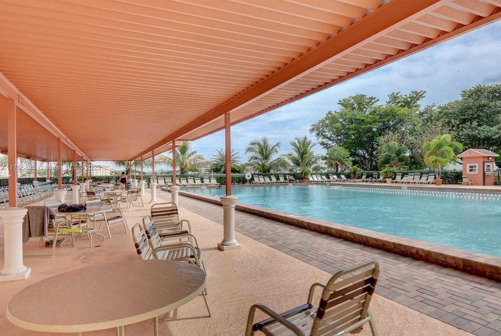 Small Image of 400 BRIGHTON J #400, Boca Raton Number 23