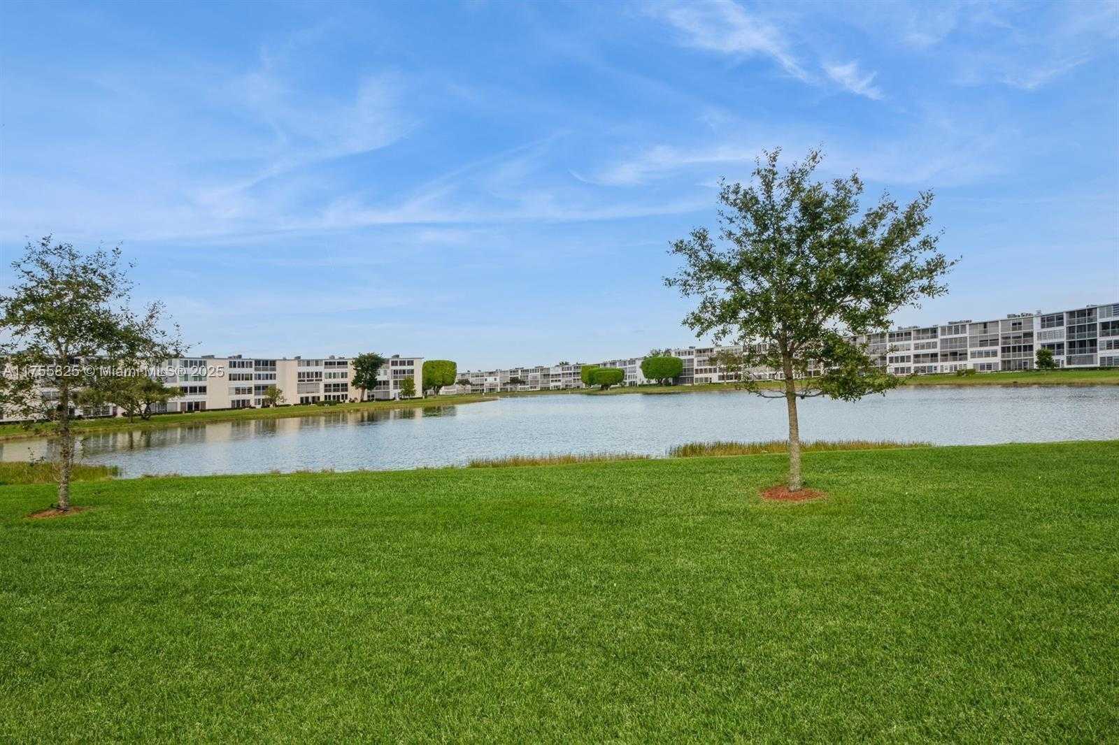Small Image of 400 BRIGHTON J #400, Boca Raton Number 26