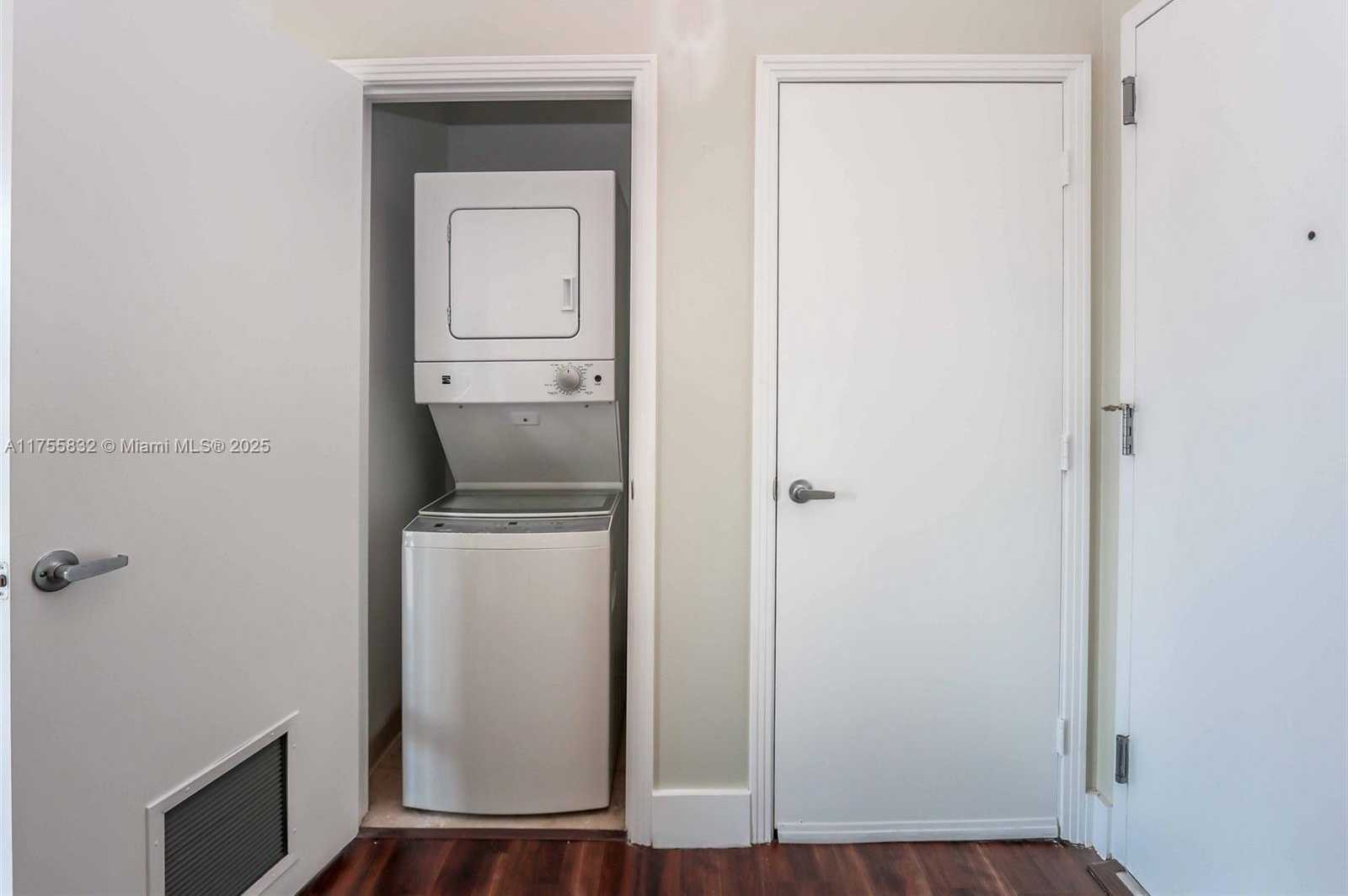 Small Image of 9055 SOUTH WEST 73RD CT #609, Miami Number 17