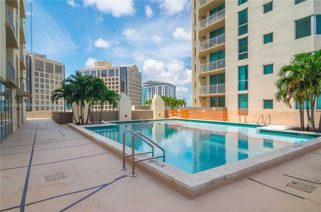 Small Image of 9055 SOUTH WEST 73RD CT #609, Miami Number 25
