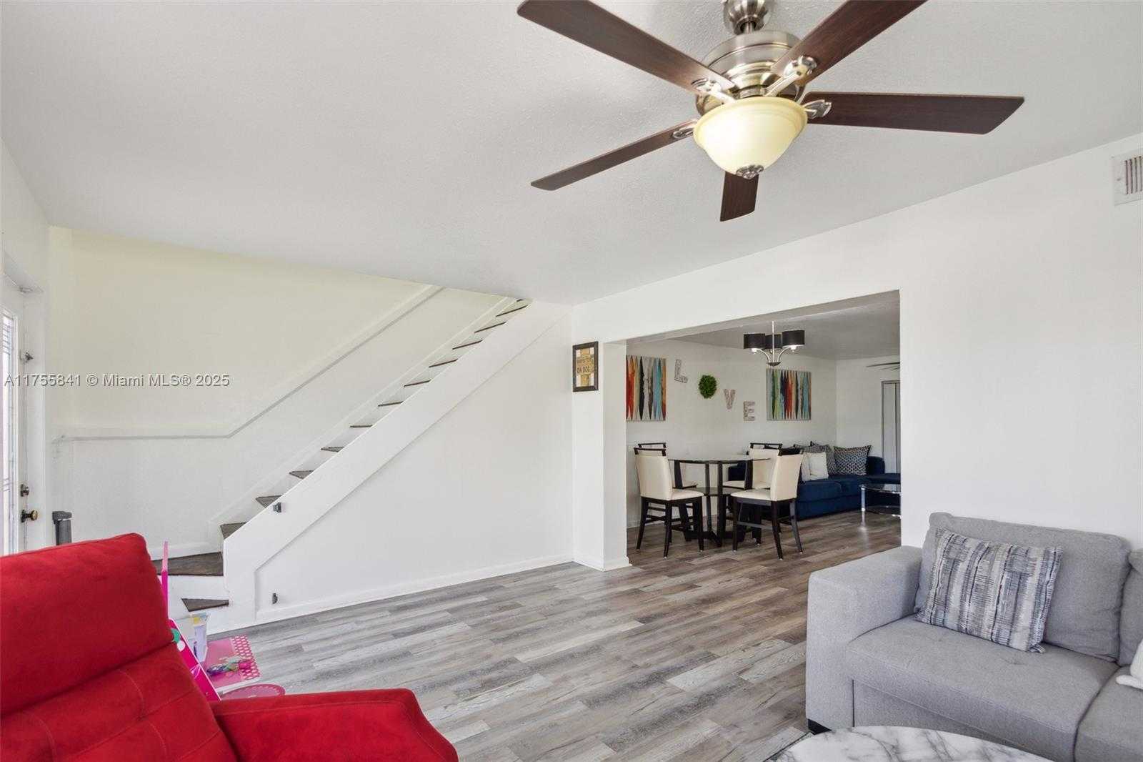 Small Image of 8090 NORTH WEST 13TH ST #I, Margate Number 5