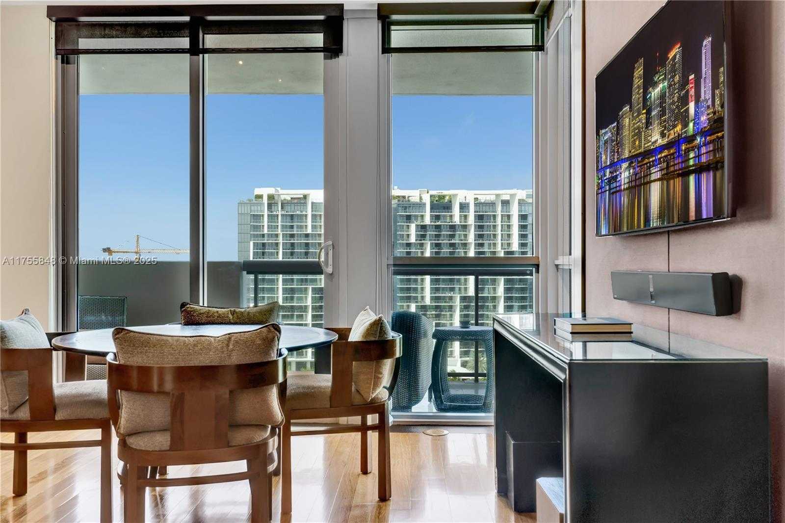 Small Image of 101 20 #1803/5, Miami Beach Number 17