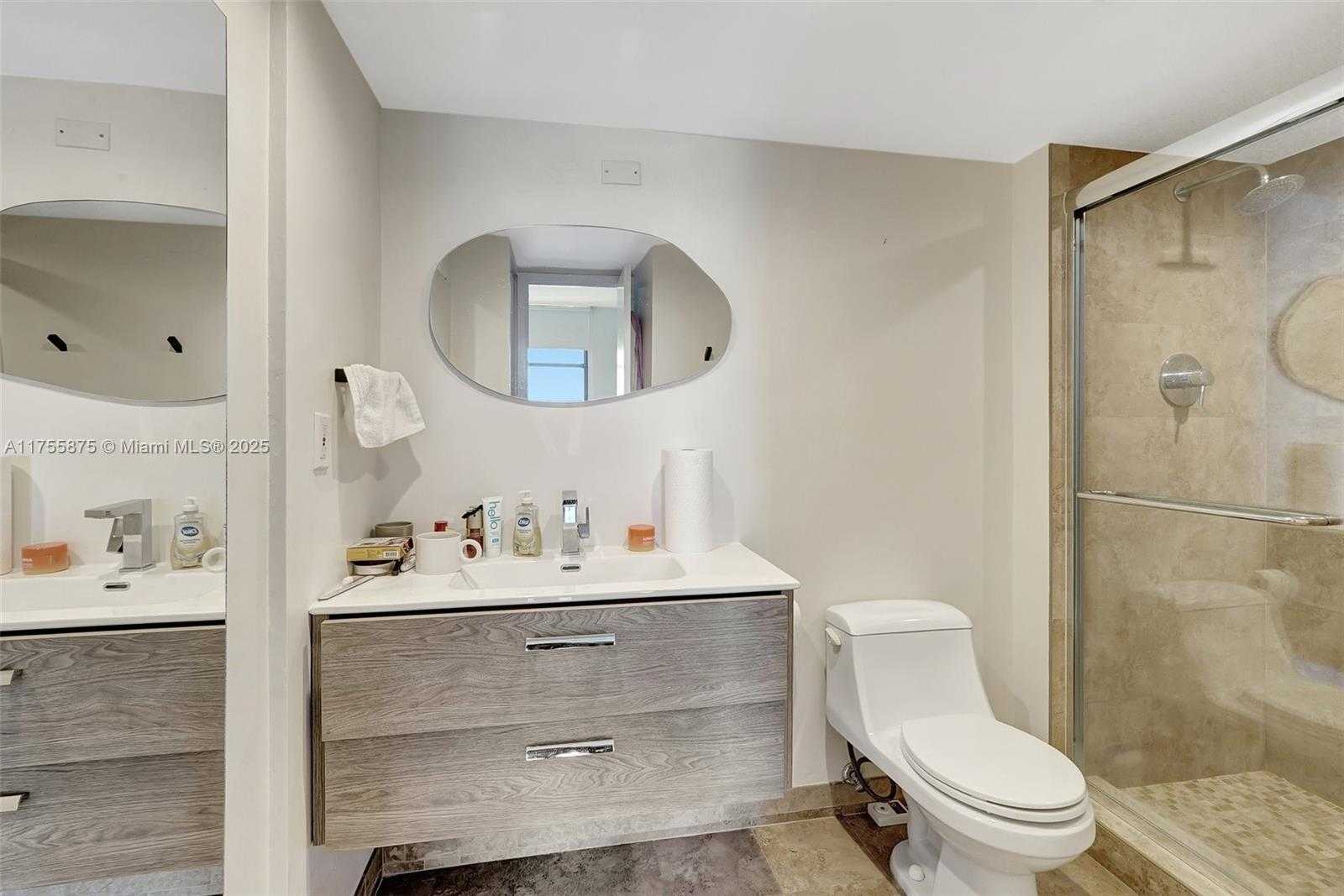 Small Image of 3675 NORTH COUNTRY CLUB DR #2310, Aventura Number 26