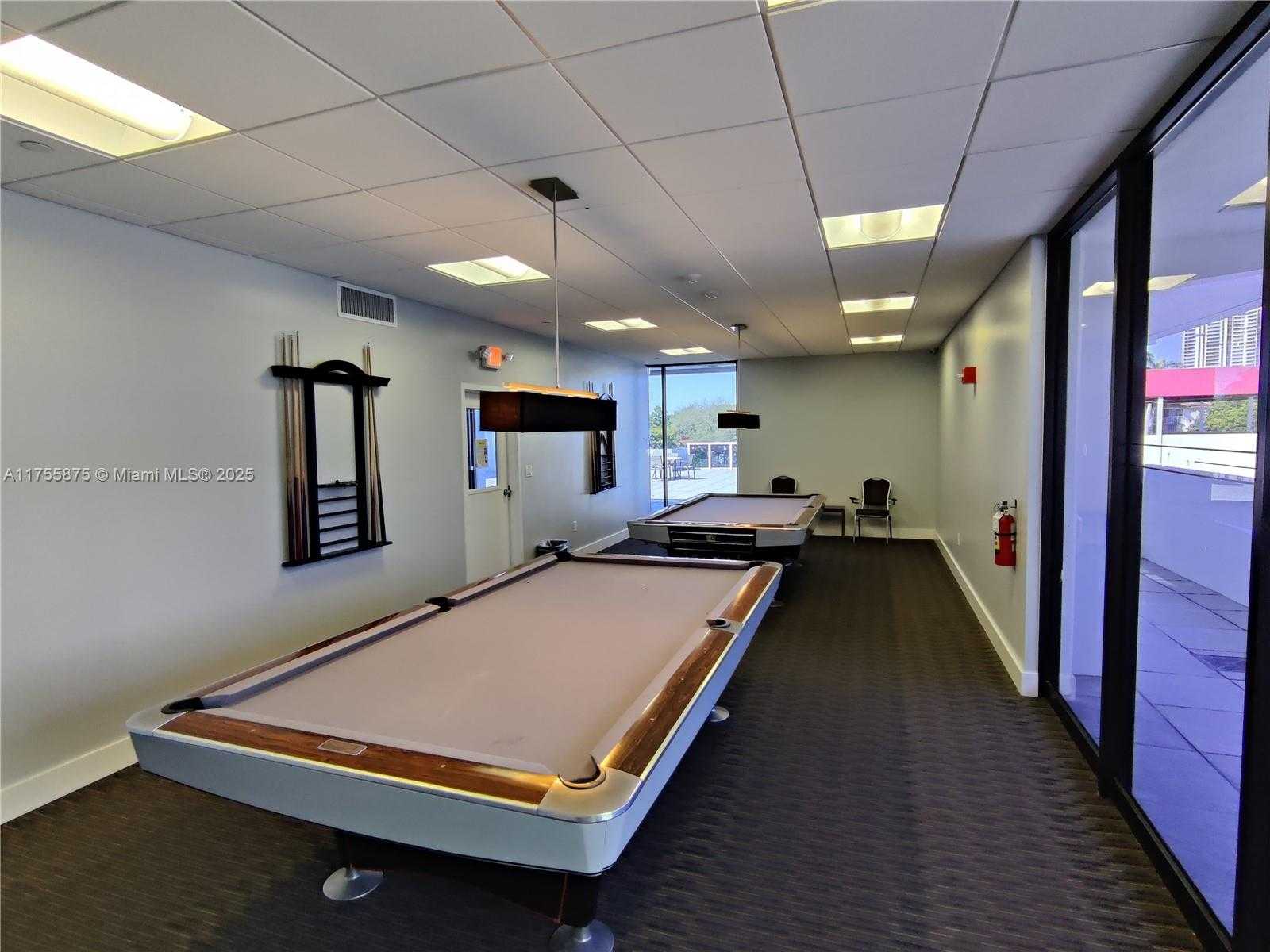 Small Image of 3675 NORTH COUNTRY CLUB DR #2310, Aventura Number 39