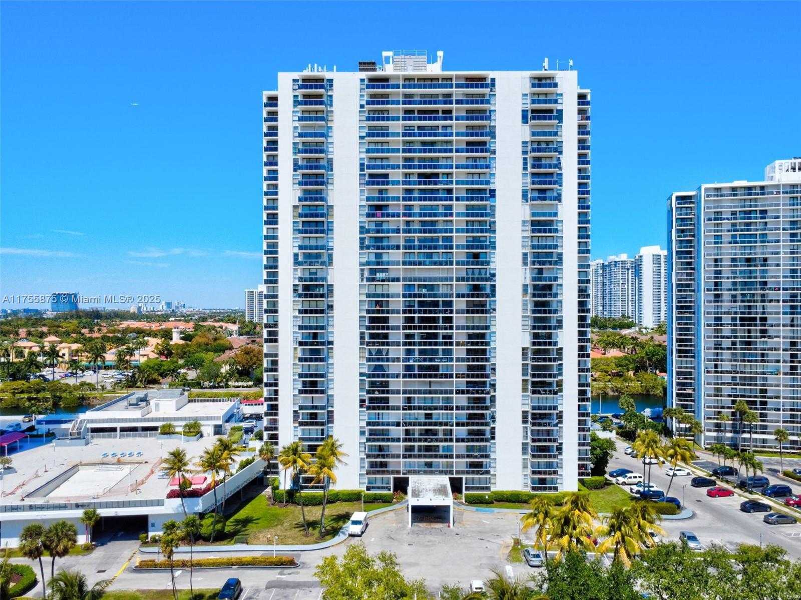 Small Image of 3675 NORTH COUNTRY CLUB DR #2310, Aventura Number 46