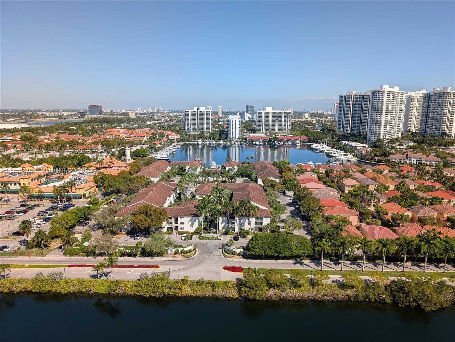 Small Image of 3675 NORTH COUNTRY CLUB DR #2310, Aventura Number 5