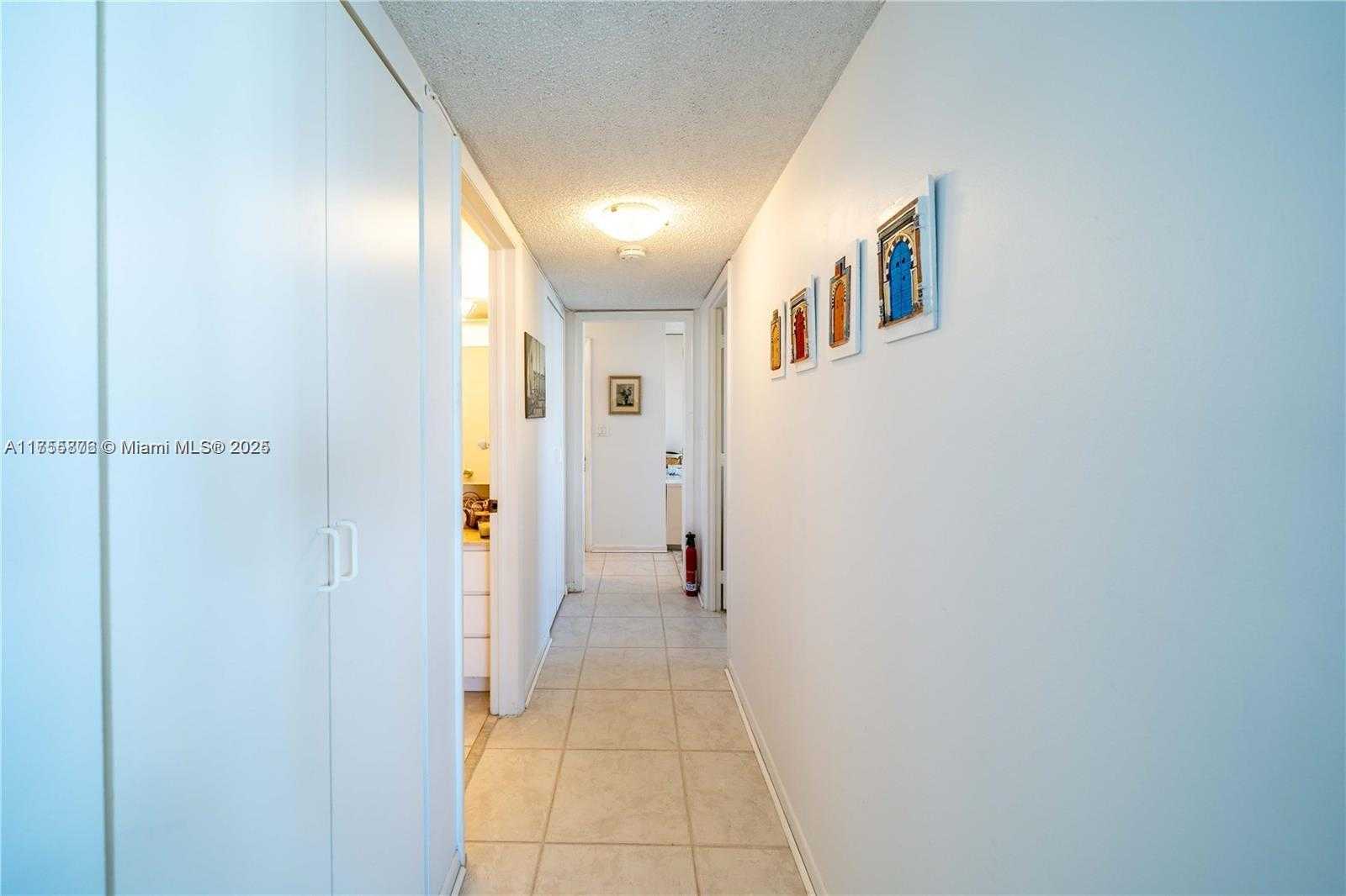 Small Image of 3800 SOUTH OCEAN DR #721, Hollywood Number 5