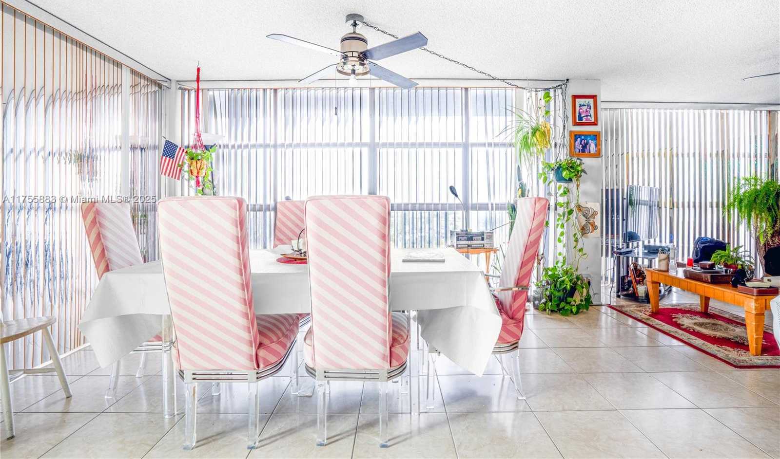 Small Image of 600 PARKVIEW DR #1109, Hallandale Beach Number 17
