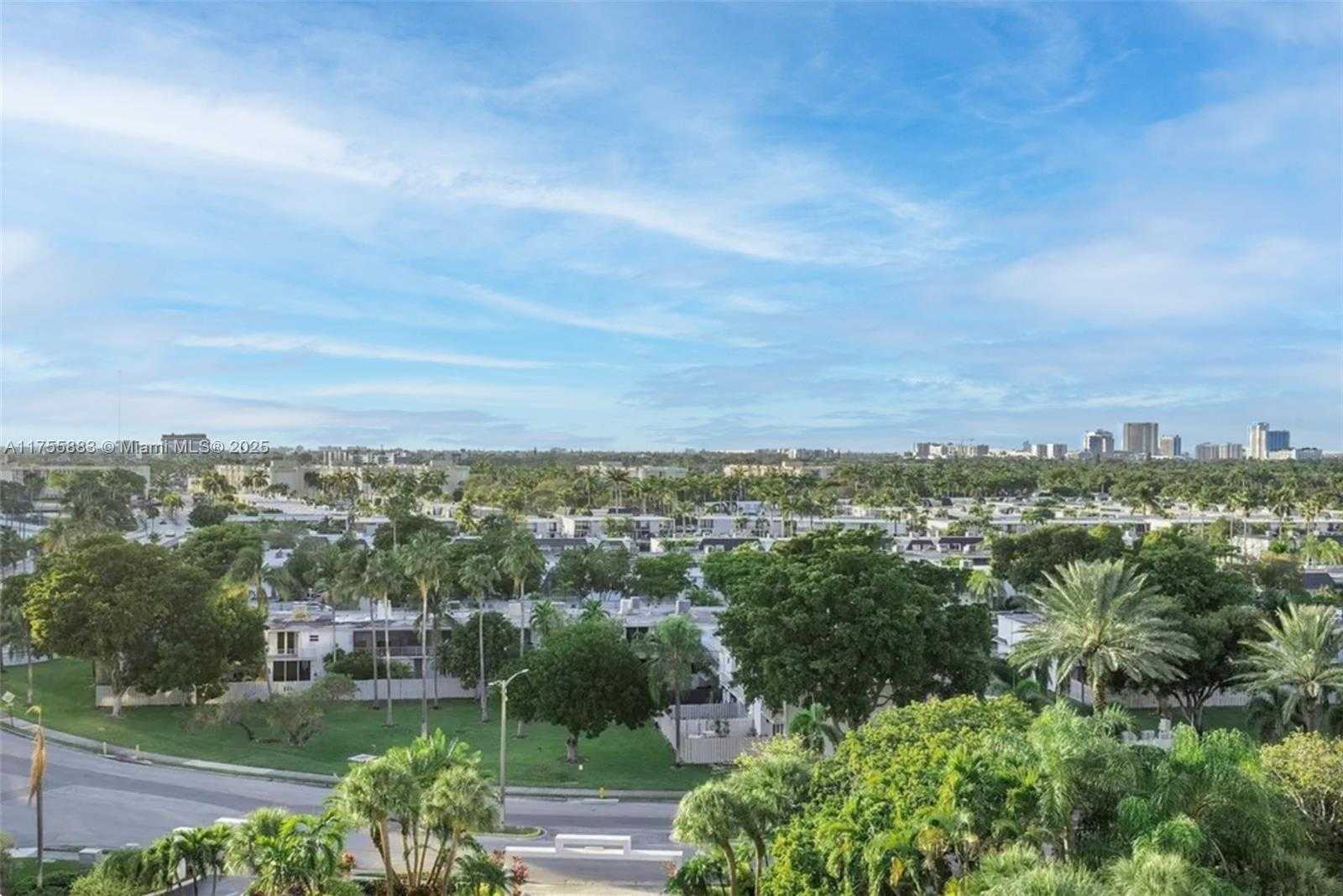 Small Image of 600 PARKVIEW DR #1109, Hallandale Beach Number 26