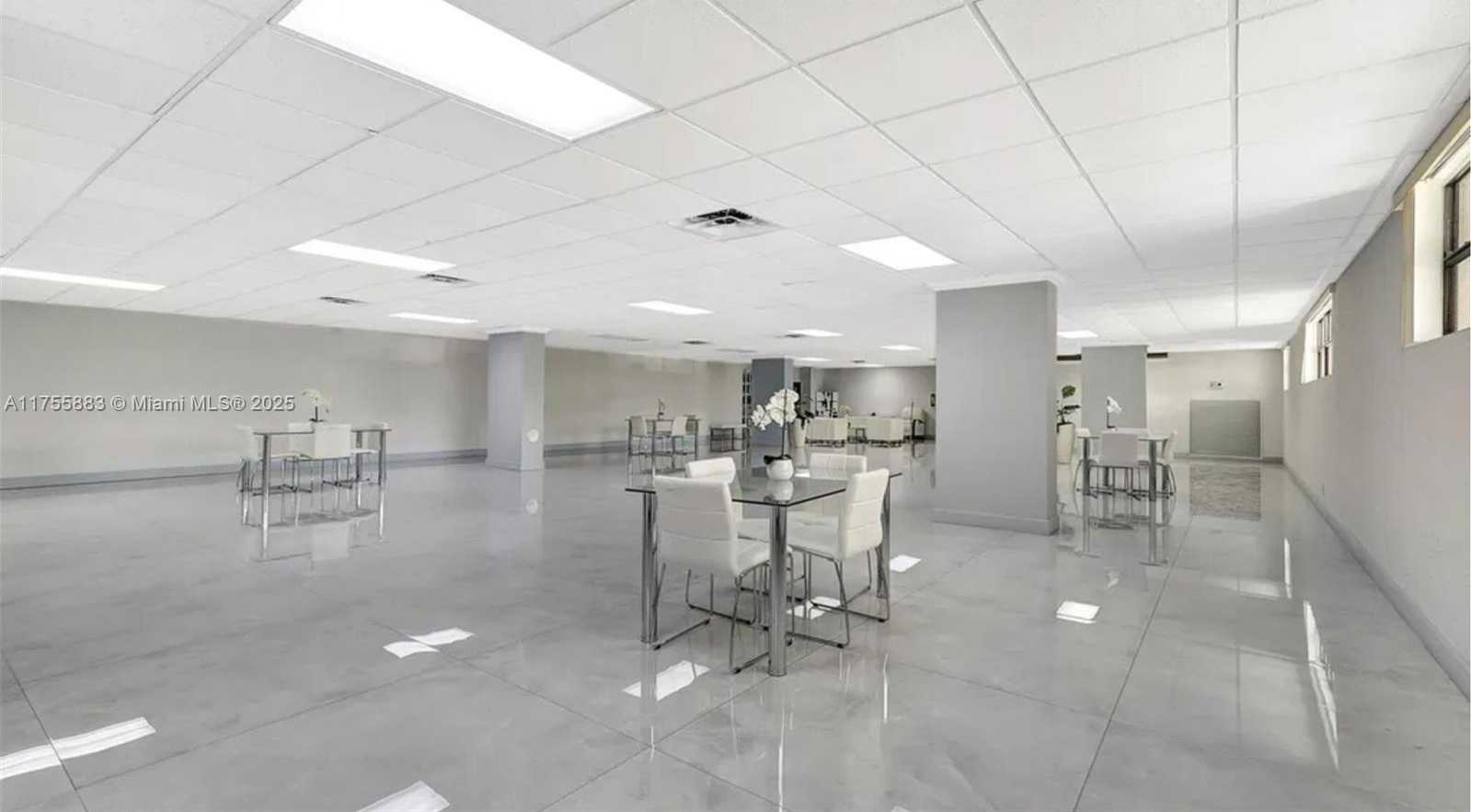 Small Image of 600 PARKVIEW DR #1109, Hallandale Beach Number 8