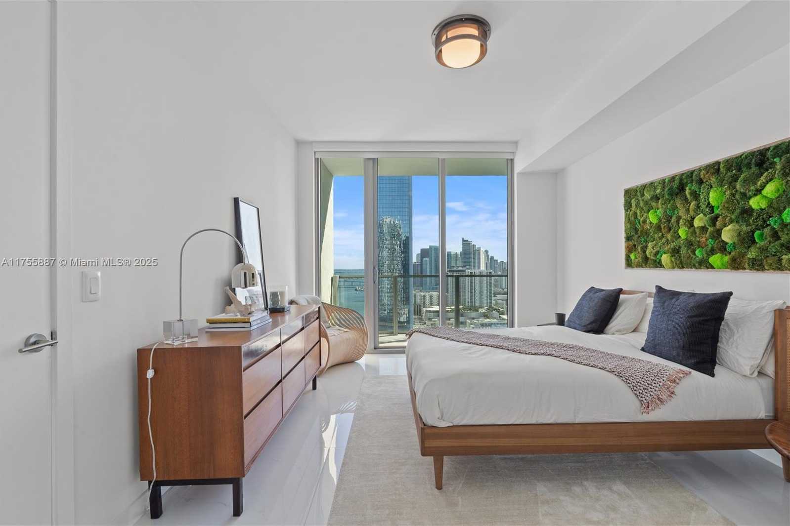 Small Image of 2900 NORTH EAST 7TH AVE #3107, Miami Number 14