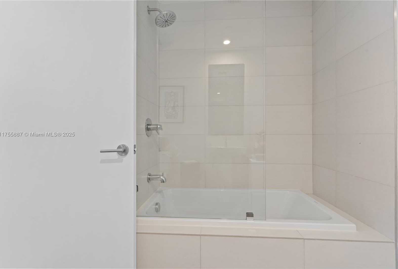 Small Image of 2900 NORTH EAST 7TH AVE #3107, Miami Number 23