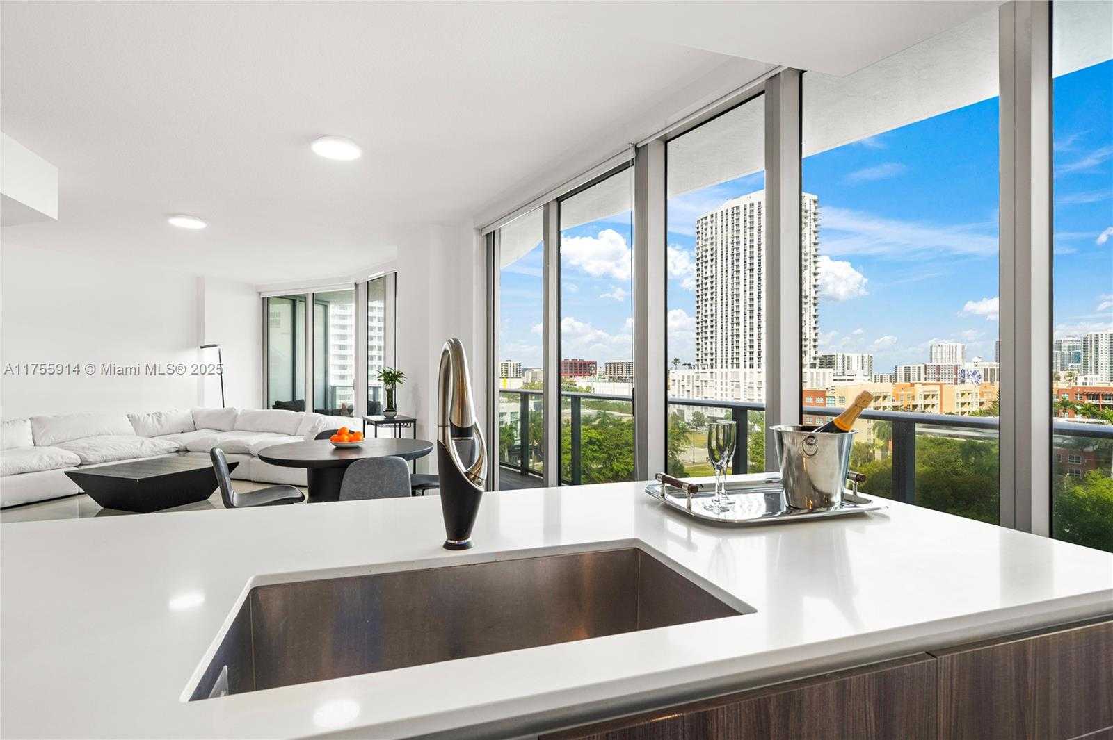 Small Image of 488 NORTH EAST 18TH ST #917, Miami Number 11