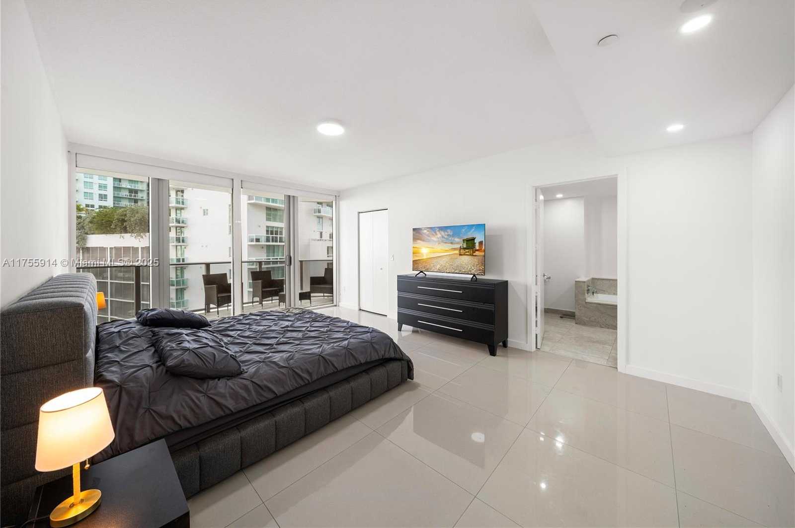 Small Image of 488 NORTH EAST 18TH ST #917, Miami Number 16