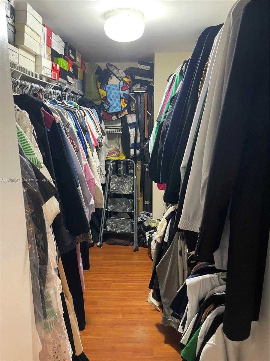 Small Image of 3000 NORTH EAST 188TH ST #706, Aventura Number 18