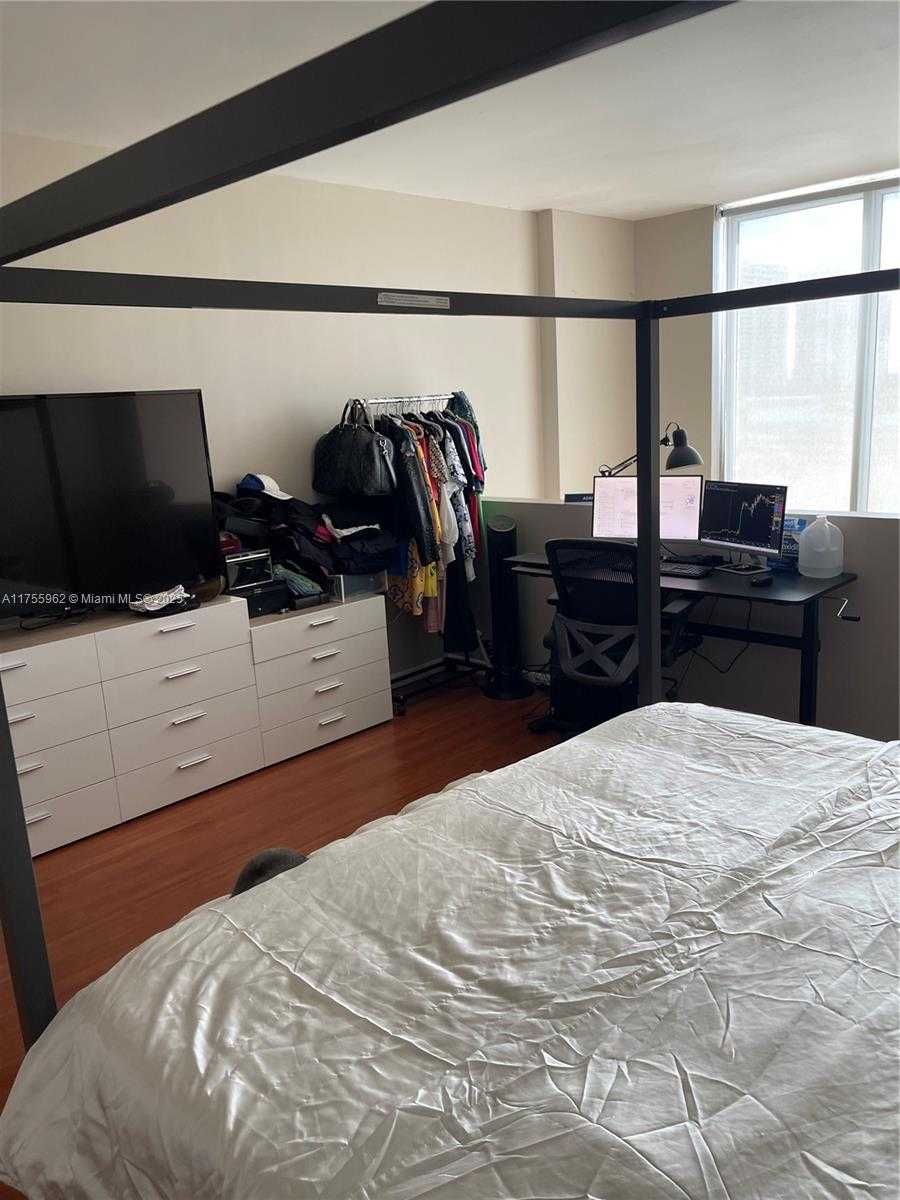Small Image of 3000 NORTH EAST 188TH ST #706, Aventura Number 21