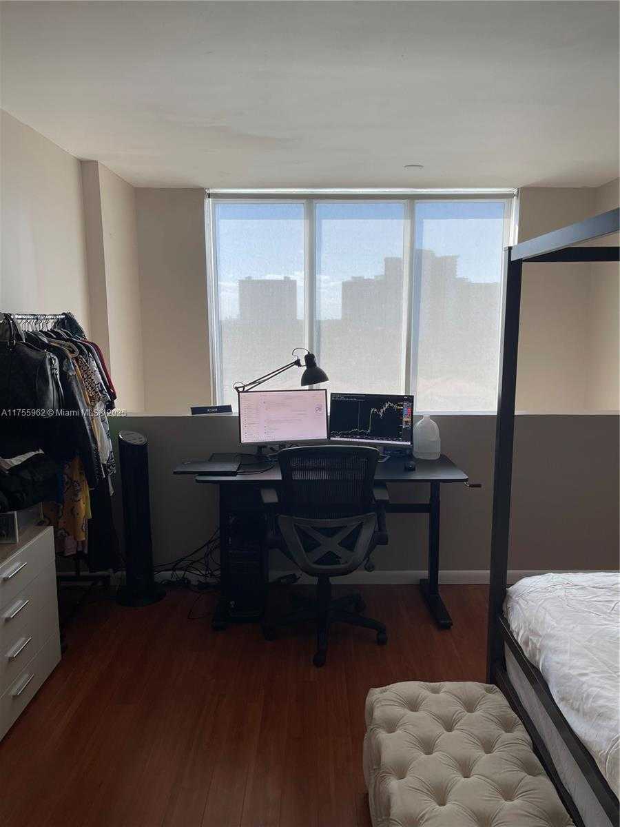 Small Image of 3000 NORTH EAST 188TH ST #706, Aventura Number 22