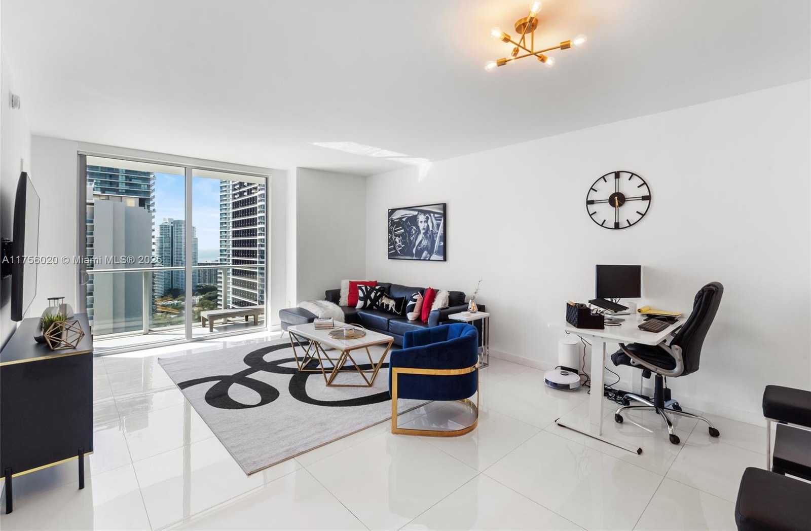Small Image of 1100 S Miami Ave, Miami, FL 33130, USA Number 29