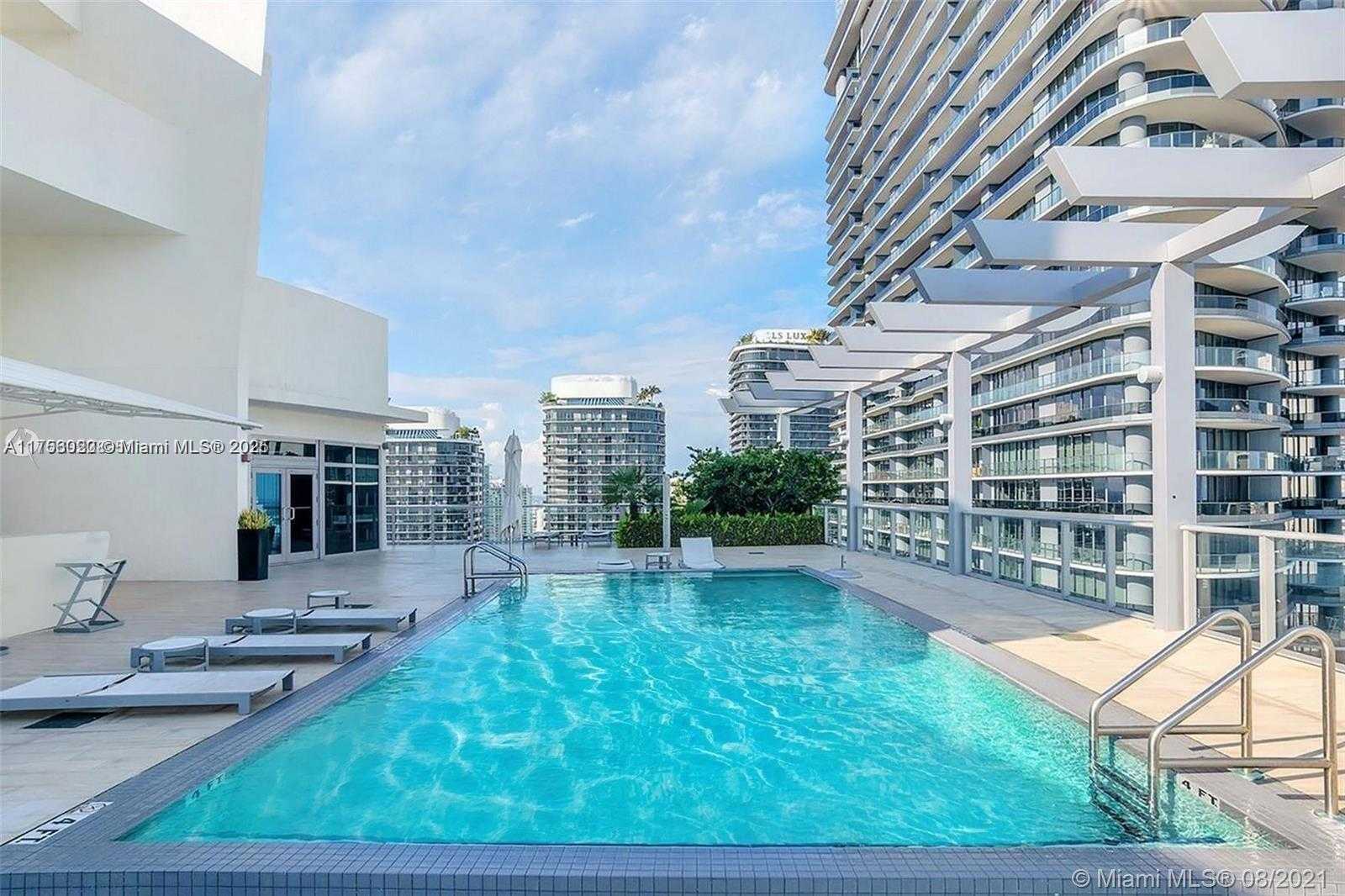 Small Image of 1100 S Miami Ave, Miami, FL 33130, USA Number 45