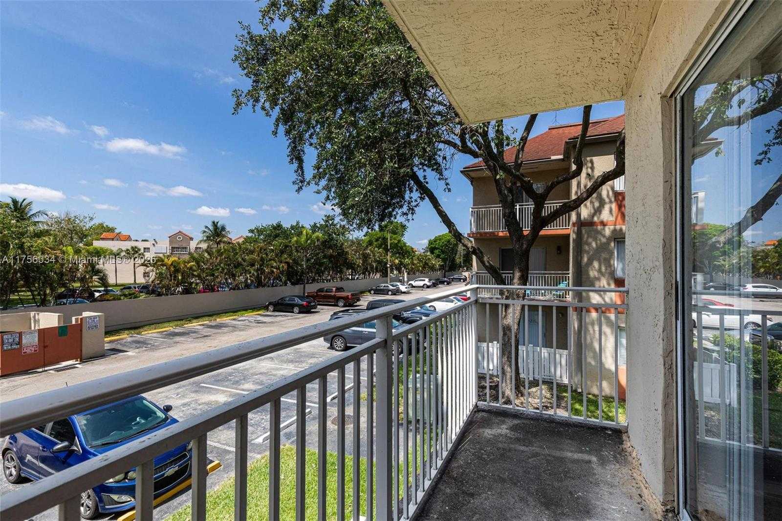 Small Image of 18830 NORTH WEST 57TH AVE #201, Hialeah Number 12