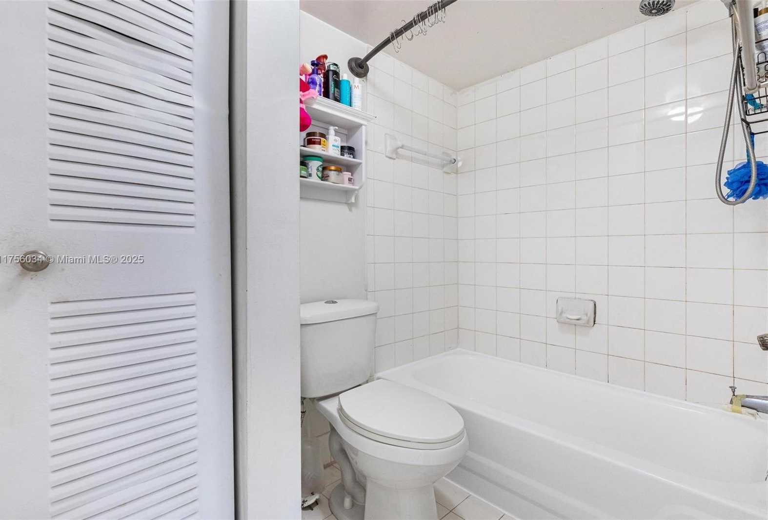 Small Image of 18830 NORTH WEST 57TH AVE #201, Hialeah Number 19