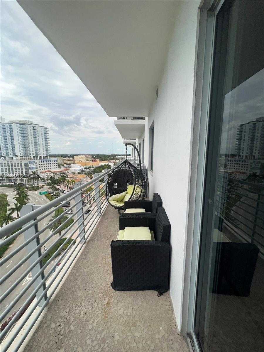 Small Image of 1830 RADIUS DR #1123, Hollywood Number 2