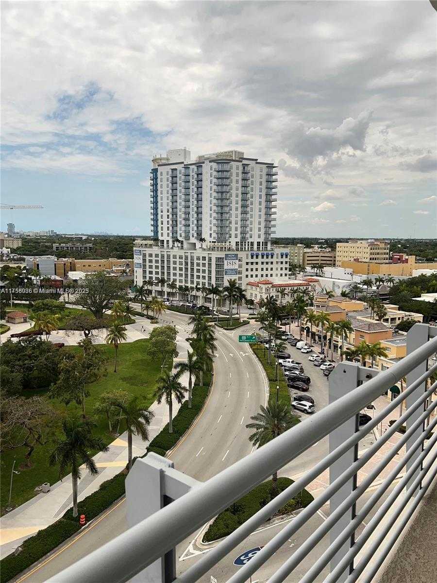 Small Image of 1830 RADIUS DR #1123, Hollywood Number 7