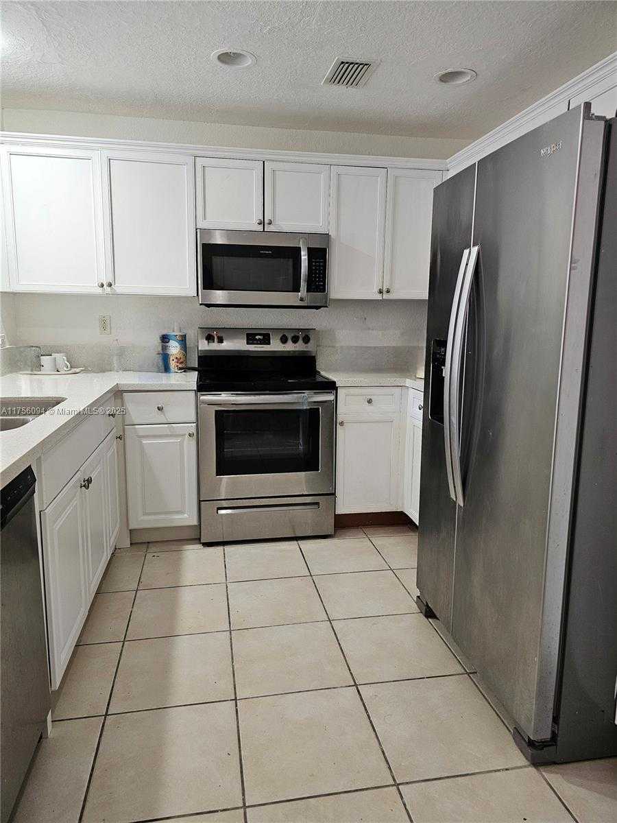 Small Image of 3099 SOUTH WEST 129 WAY, Miramar Number 3
