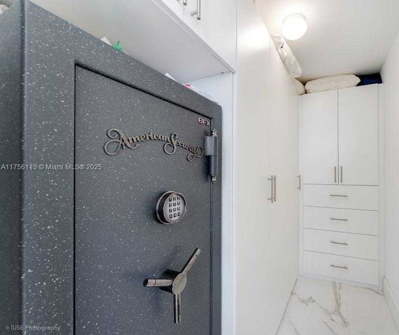 Small Image of 488 NORTH EAST 18TH ST #4904, Miami Number 10