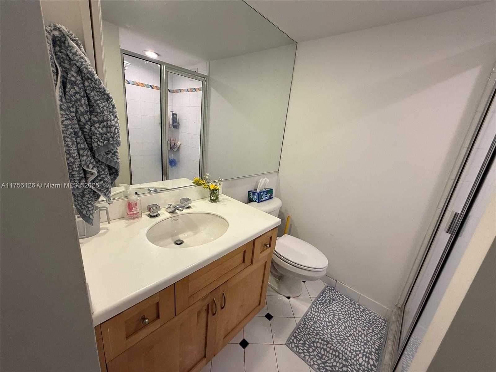 Small Image of 5600 COLLINS AVE #16G, Miami Beach Number 20