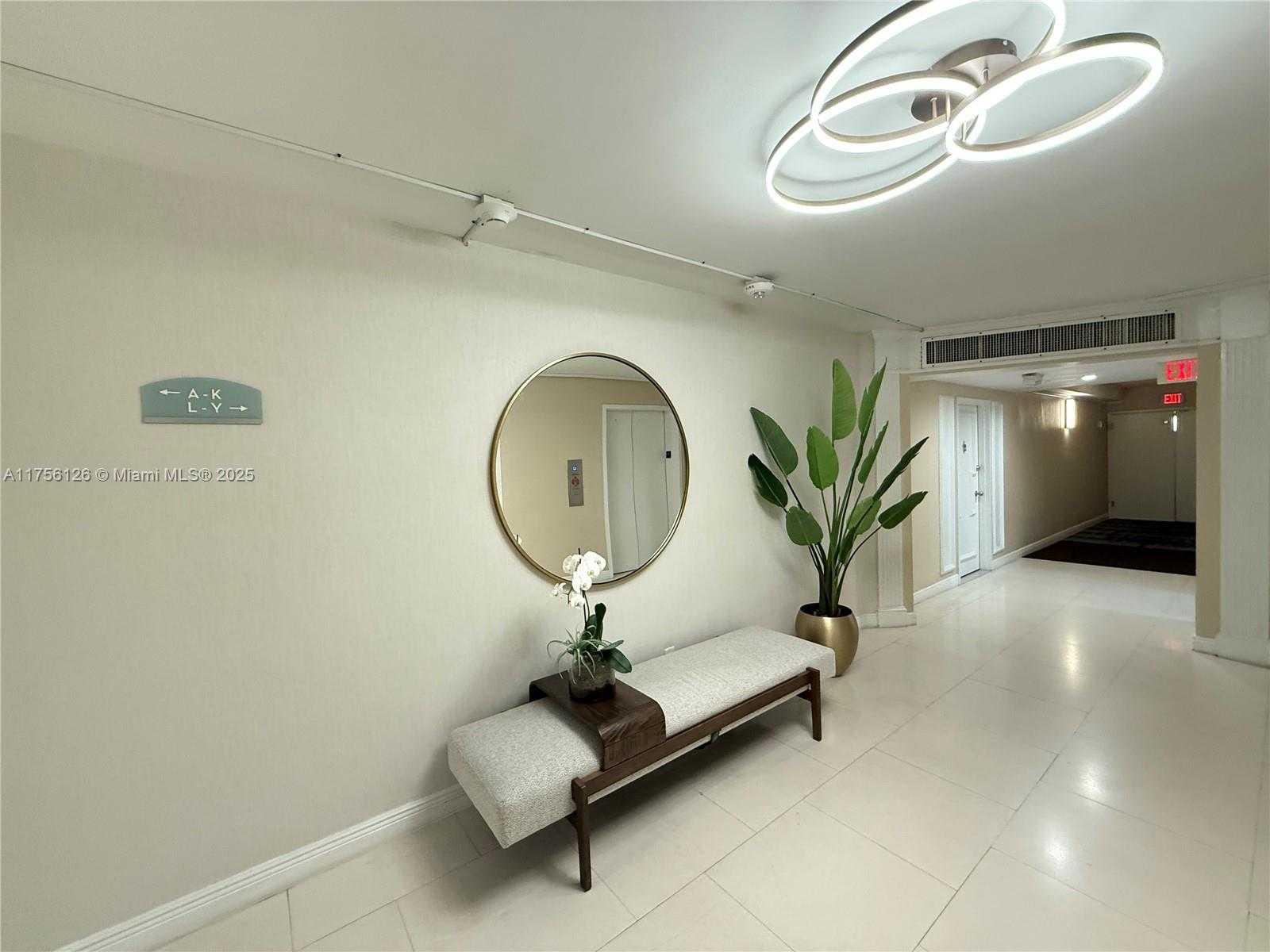 Small Image of 5600 COLLINS AVE #16G, Miami Beach Number 35