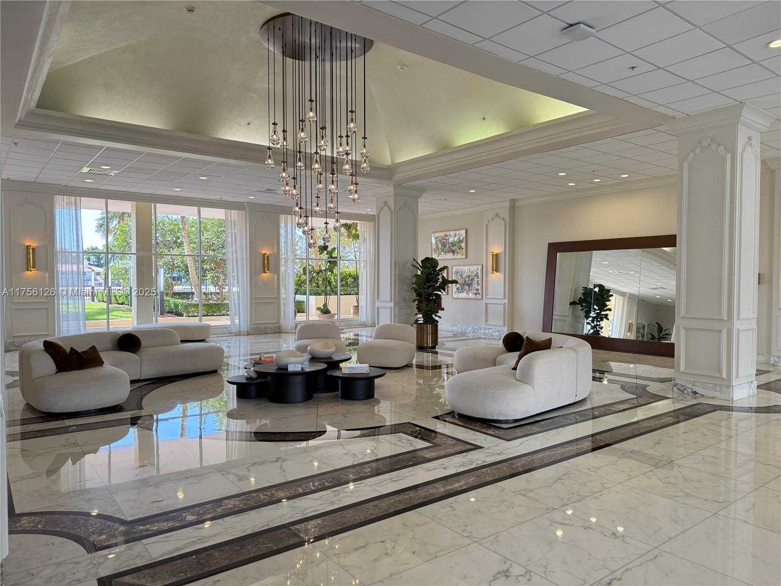 Small Image of 5600 COLLINS AVE #16G, Miami Beach Number 56