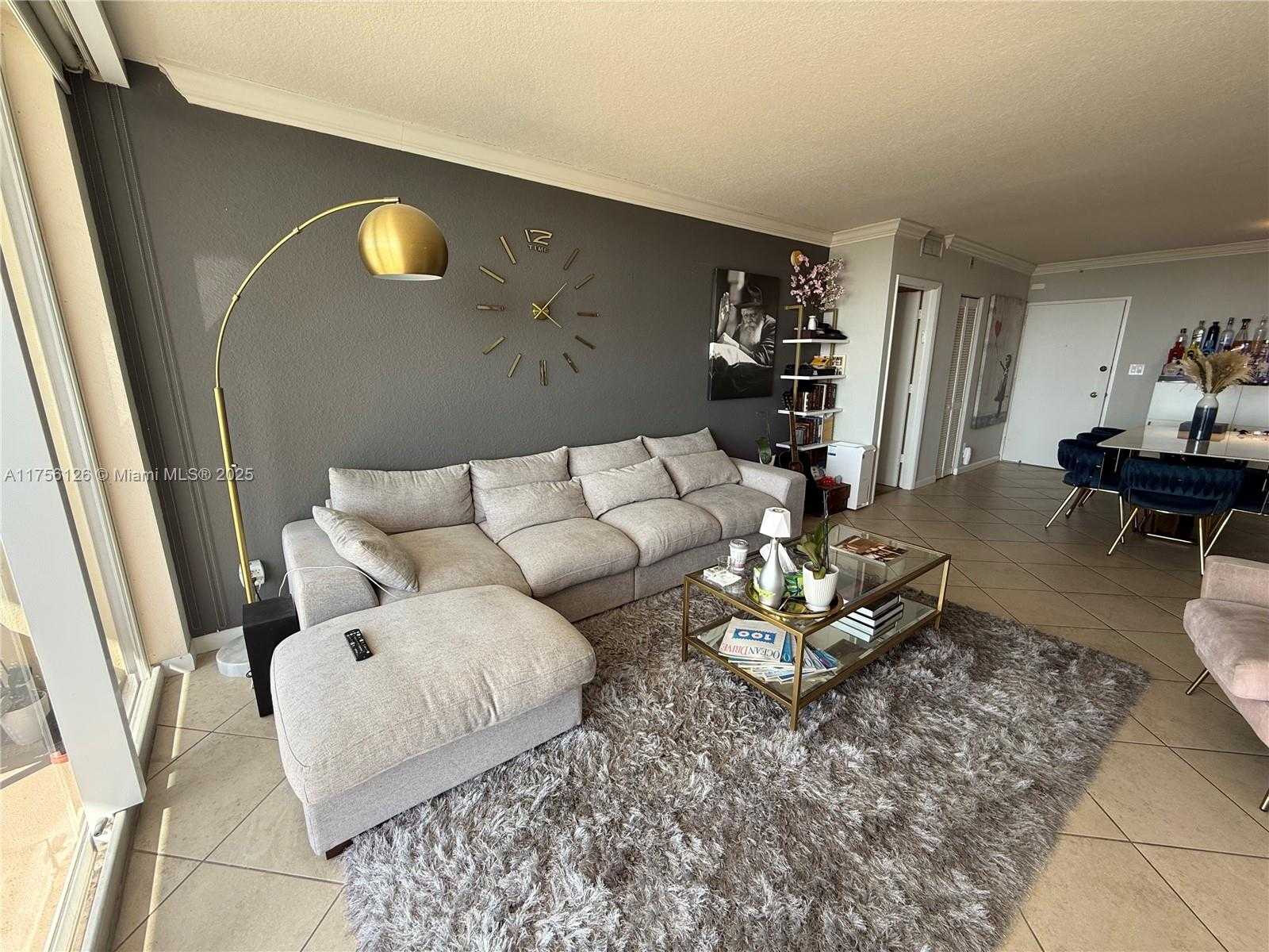 Small Image of 5600 COLLINS AVE #16G, Miami Beach Number 8