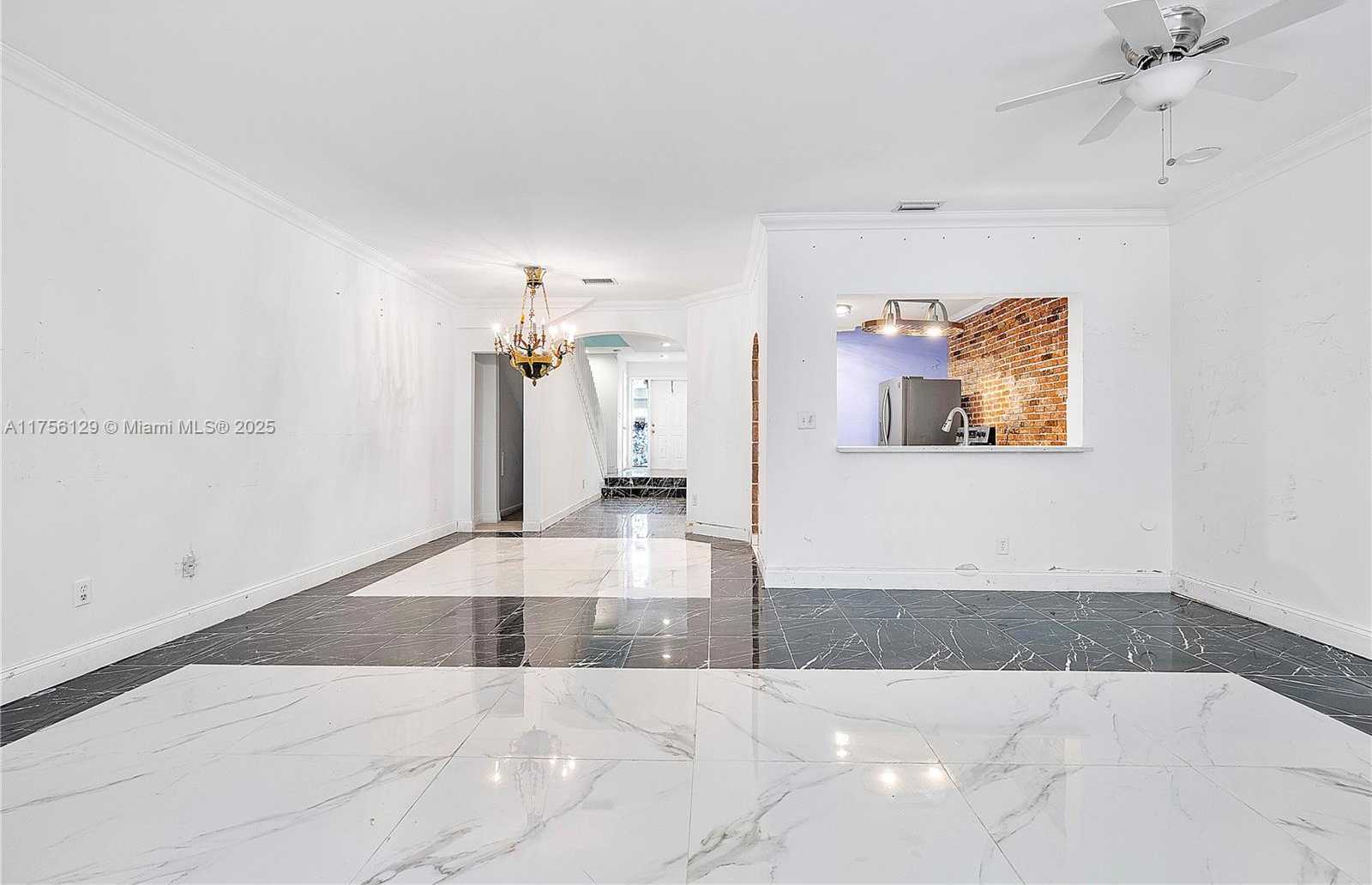 Small Image of 21375 MARINA COVE CIR #14-A, Aventura Number 11