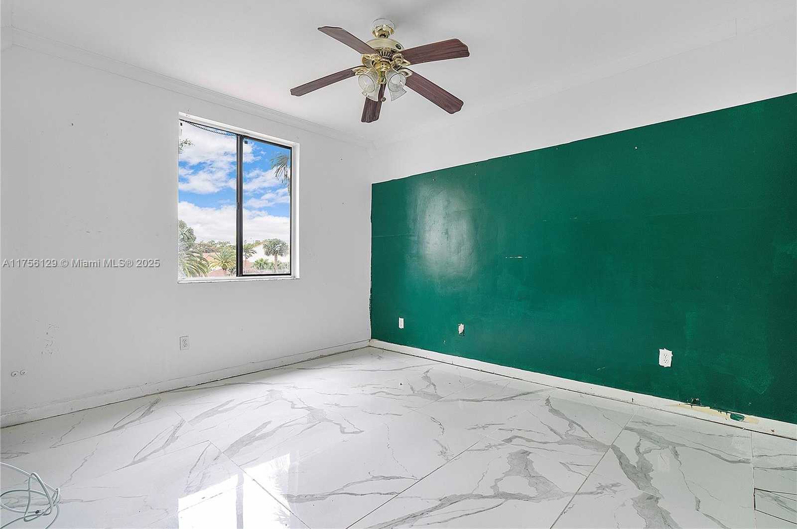Small Image of 21375 MARINA COVE CIR #14-A, Aventura Number 24