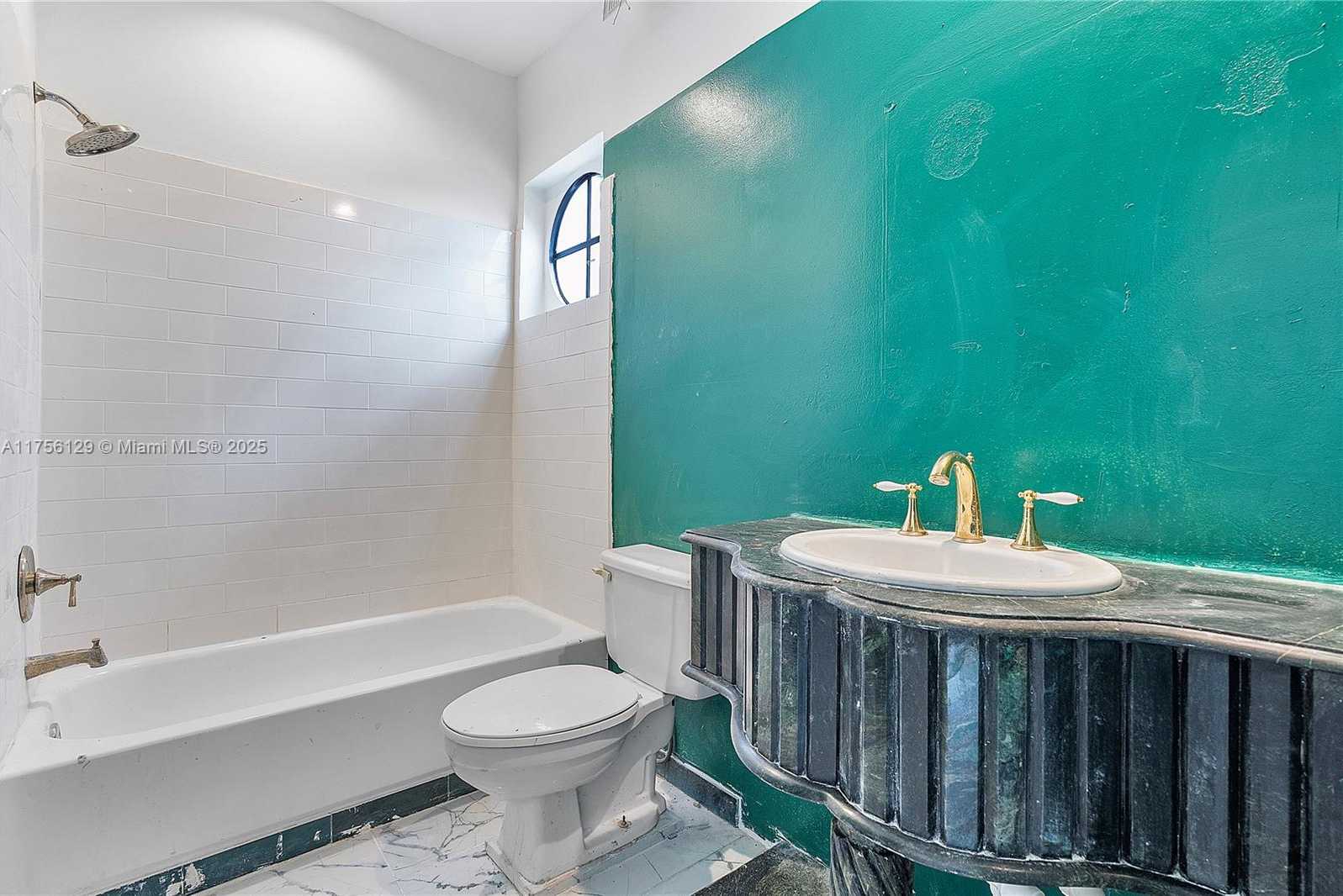 Small Image of 21375 MARINA COVE CIR #14-A, Aventura Number 27