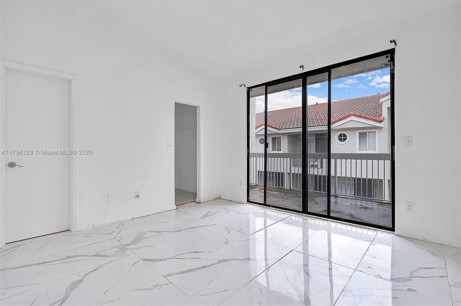 Small Image of 21375 MARINA COVE CIR #14-A, Aventura Number 28