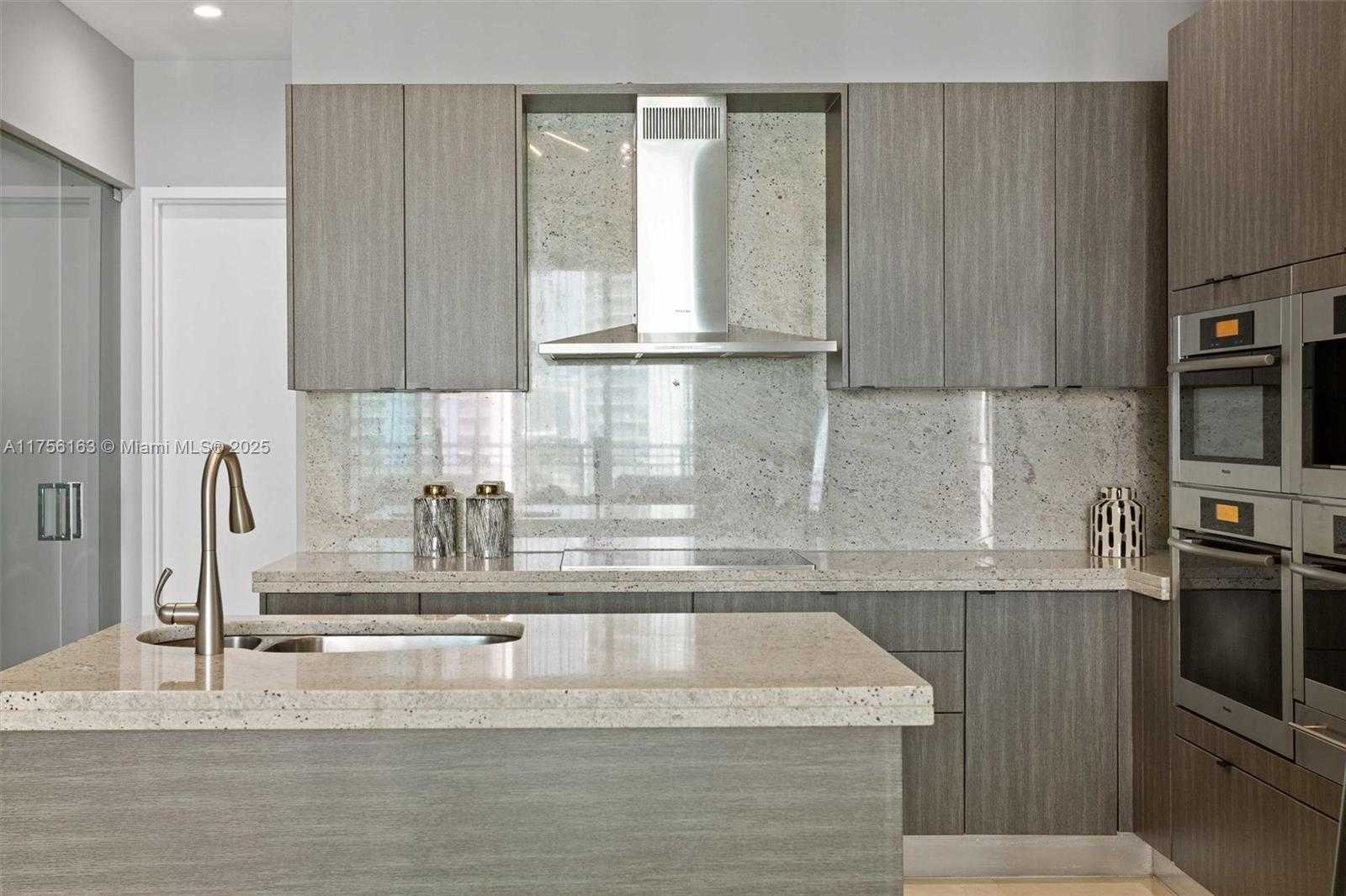 Small Image of 900 BRICKELL KEY BLVD #1502, Miami Number 16