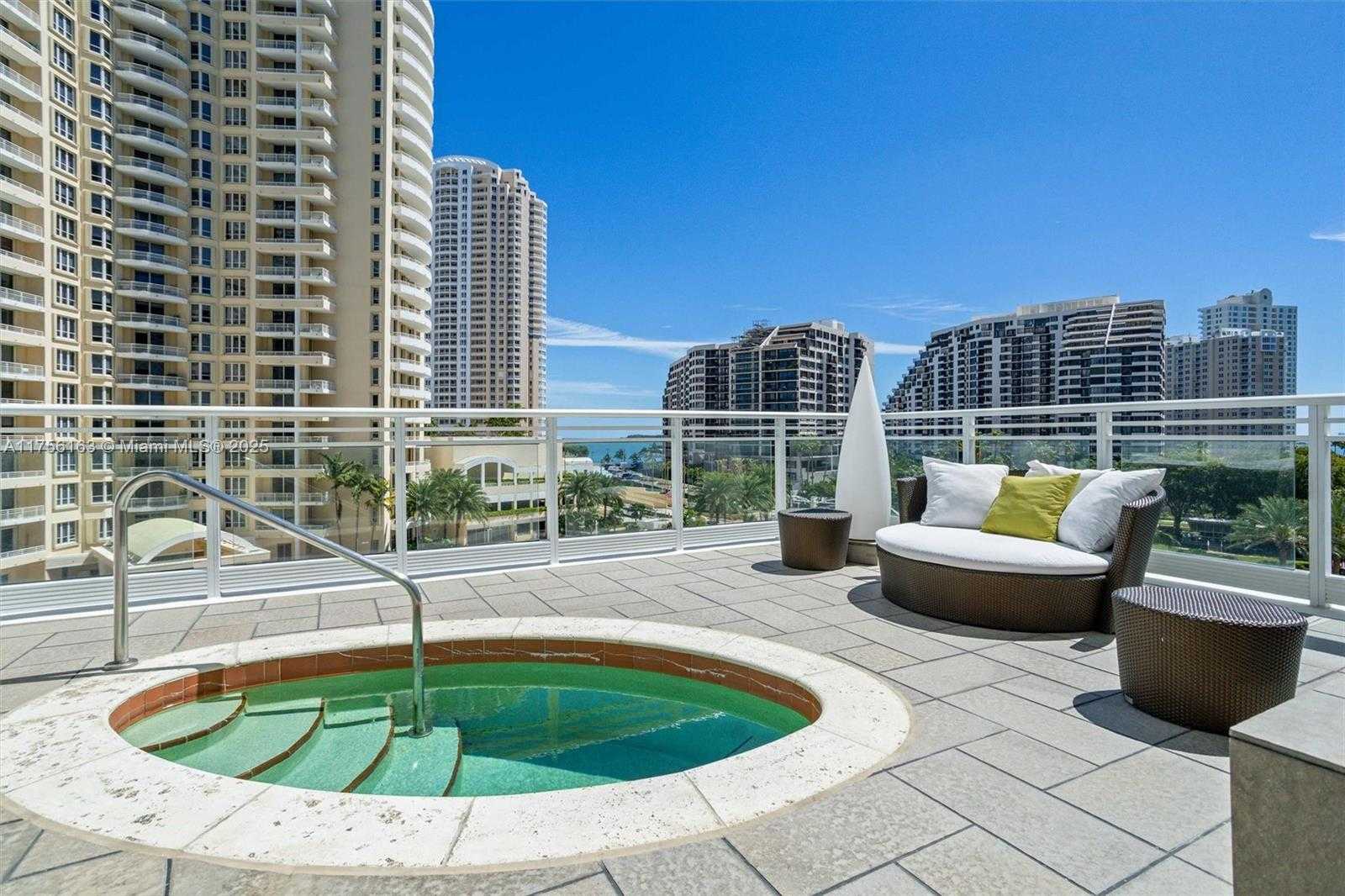 Small Image of 900 BRICKELL KEY BLVD #1502, Miami Number 38