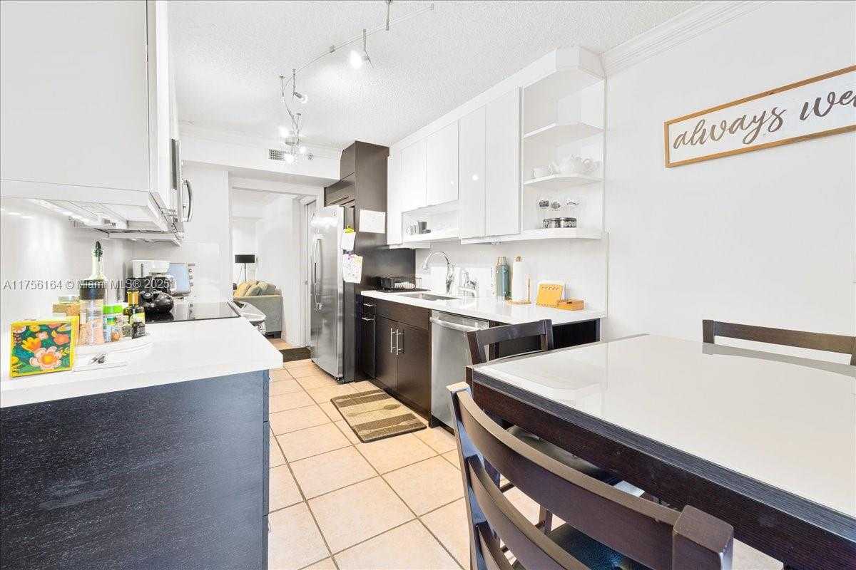 Small Image of 1201 SOUTH S OCEAN #504N, Hollywood Number 27